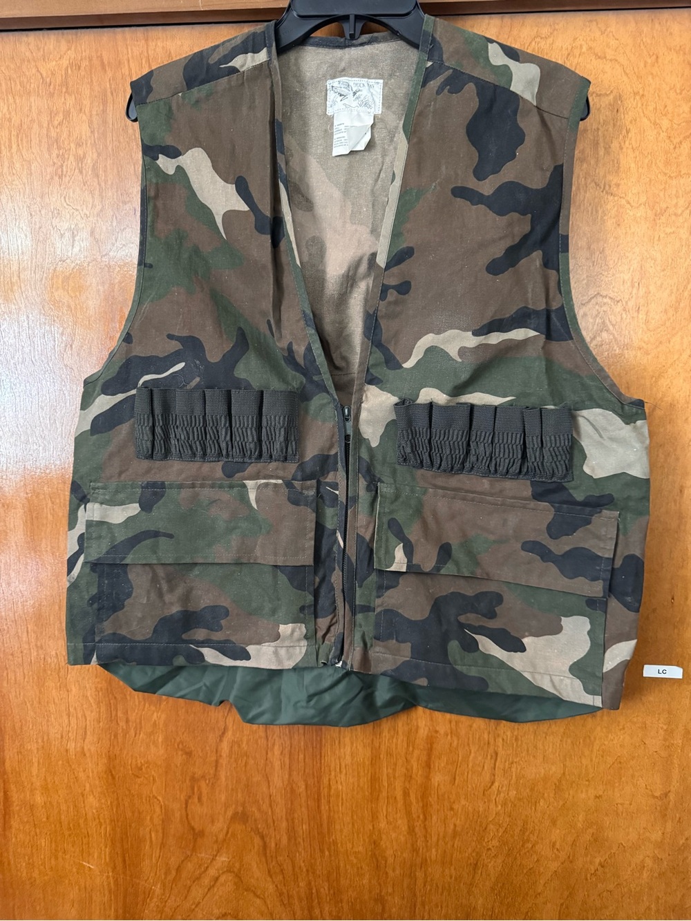 Duck Bay Vest Medium Woodland Camo 100% cotton Vintage Shell Loops Game Pouch